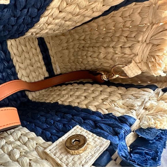 Vince Camuto‎ • Emei Woven Paper Satchel in Charcoal Blue - Picture 5 of 7